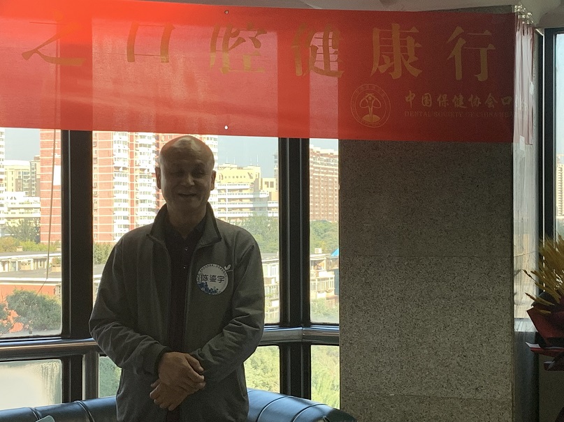 1635833298137357.jpg 陈-小.jpg